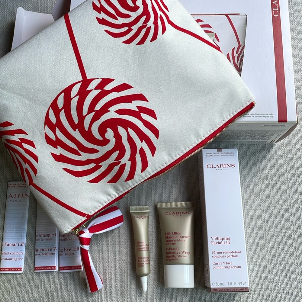 Clarins V Shaping Facial Lift Collection set